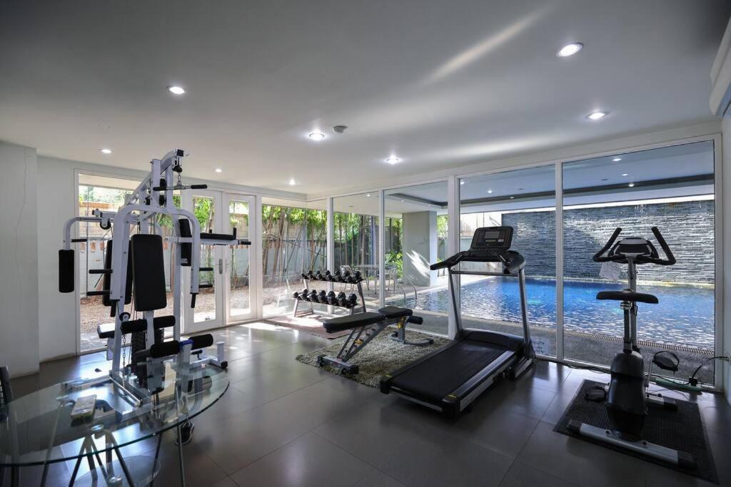 Luxury Living In Heart Of Nimman Apartment Chiang Mai Ngoại thất bức ảnh