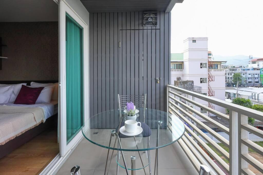 Luxury Living In Heart Of Nimman Apartment Chiang Mai Ngoại thất bức ảnh