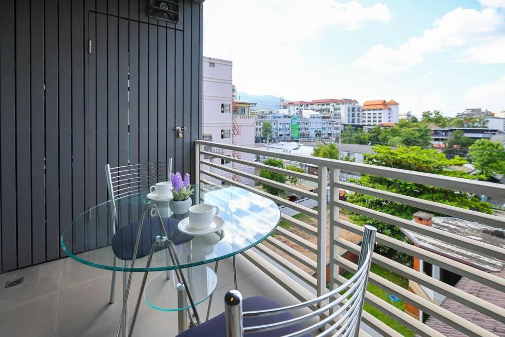 Luxury Living In Heart Of Nimman Apartment Chiang Mai Ngoại thất bức ảnh